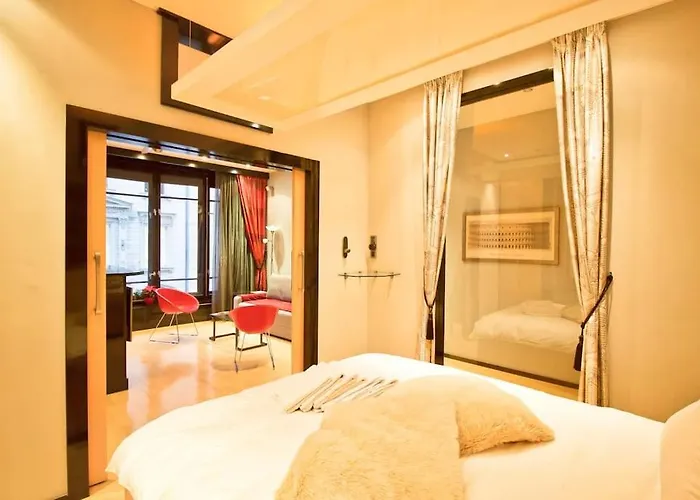 Apartment In The Heart Of Prague